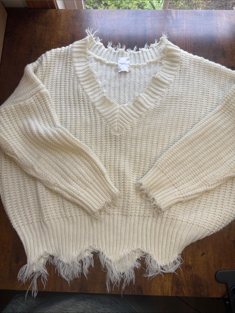 Main Strip Cream Distressed Chunky Knit V-Neck Sweater Oversized L/XL